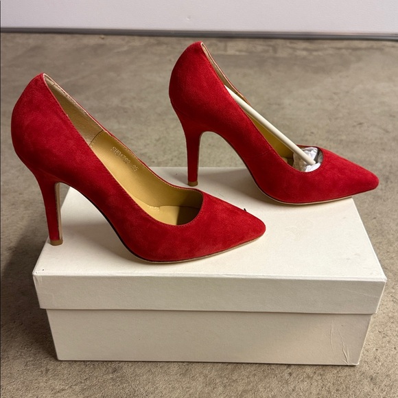 Brand new Anthropologie - Vanessa Tao - Red Suede Women's Heels - Picture 3 of 11